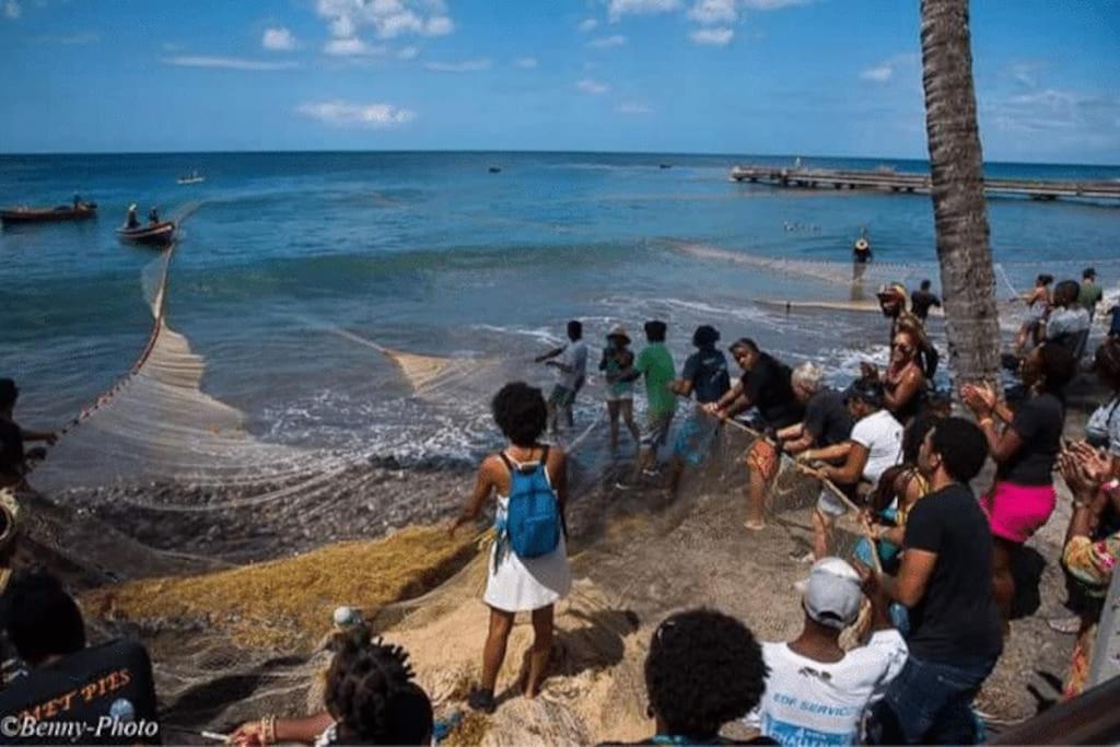 Au Coeur D'Un Village De Pecheurs Sur La Caraibe Bellefontaine 外观 照片